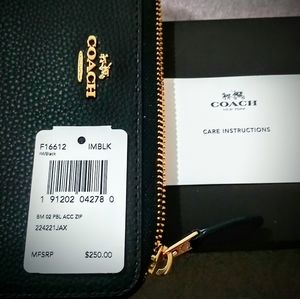 Coach Black Leather Wallet - Zip Open Gold Tone